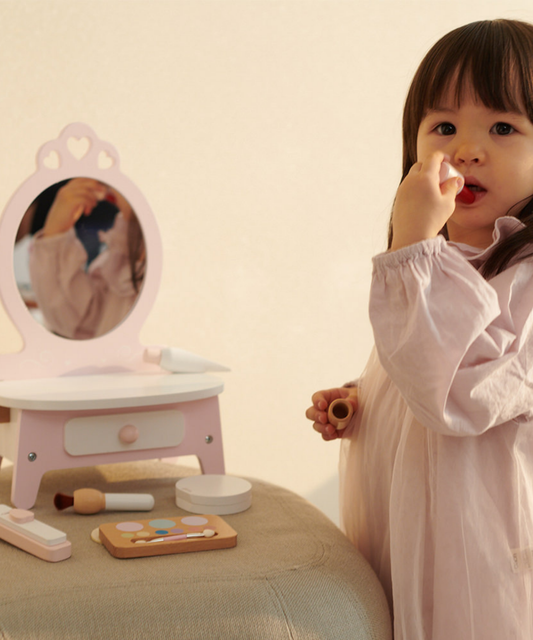 Classic World Wooden Pink Dresser
