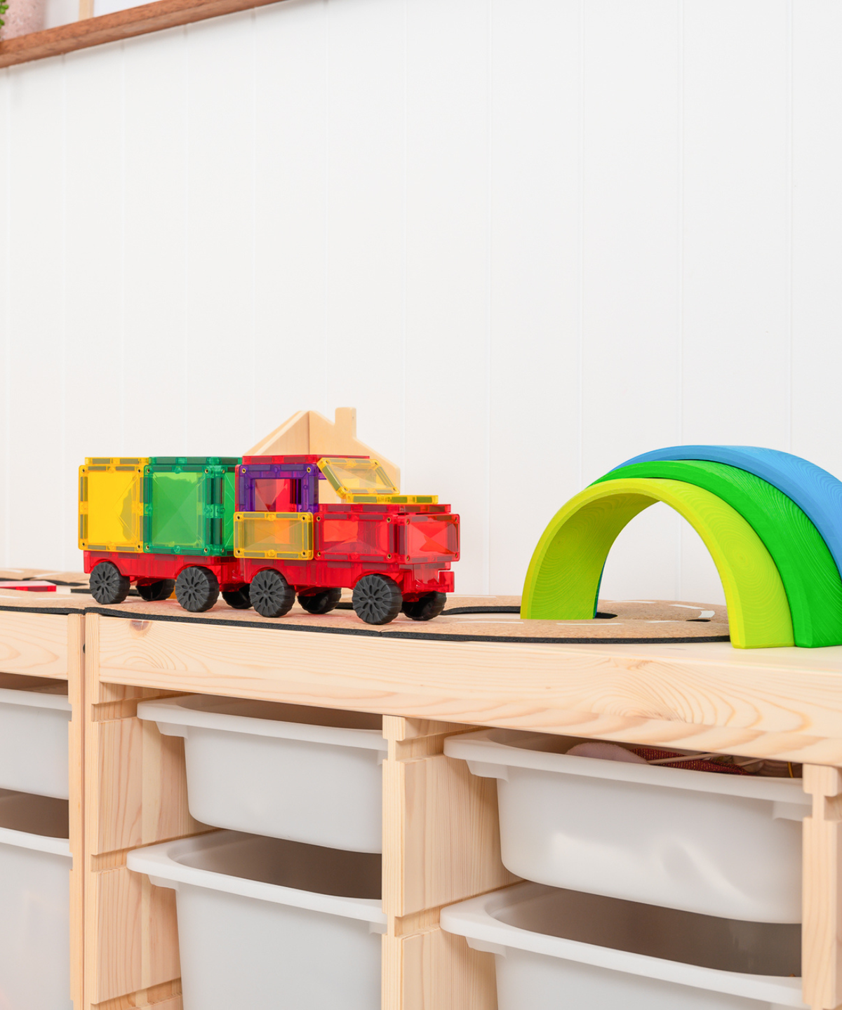 Rainbow Motion Pack 24 Piece Set