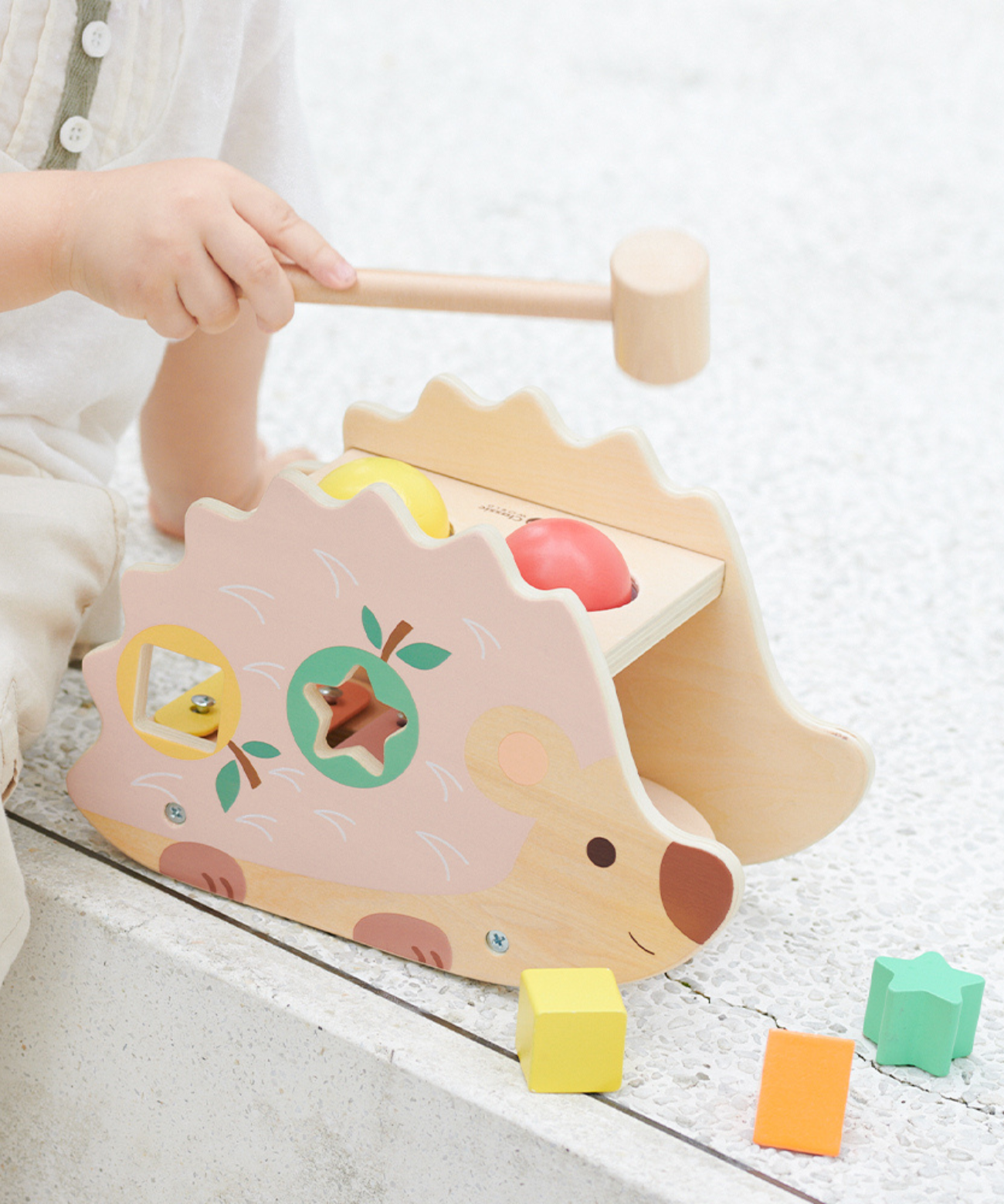 Hedgehog Pounding Bench