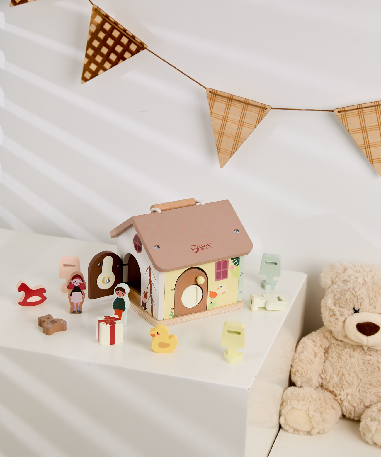 Wooden Locking House