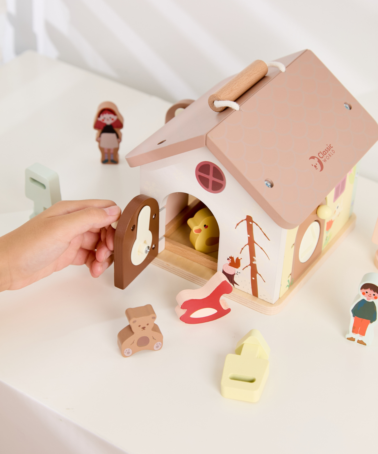 Wooden Locking House